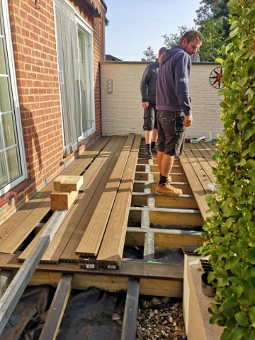 building a composite deck in Maidenhead